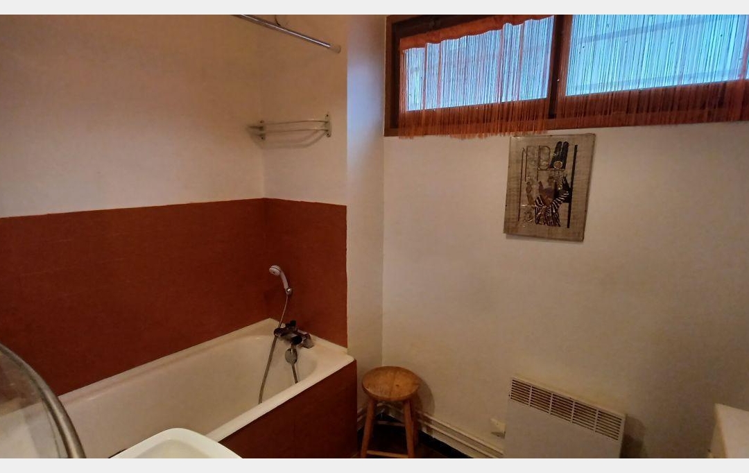 TOC IMMOBILIER : Appartement | PARIS (75018) | 46 m2 | 340 200 € 