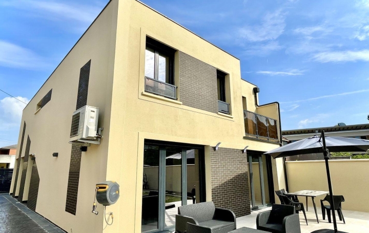 TOC IMMOBILIER : Maison / Villa | LIVRY-GARGAN (93190) | 180 m2 | 685 000 € 